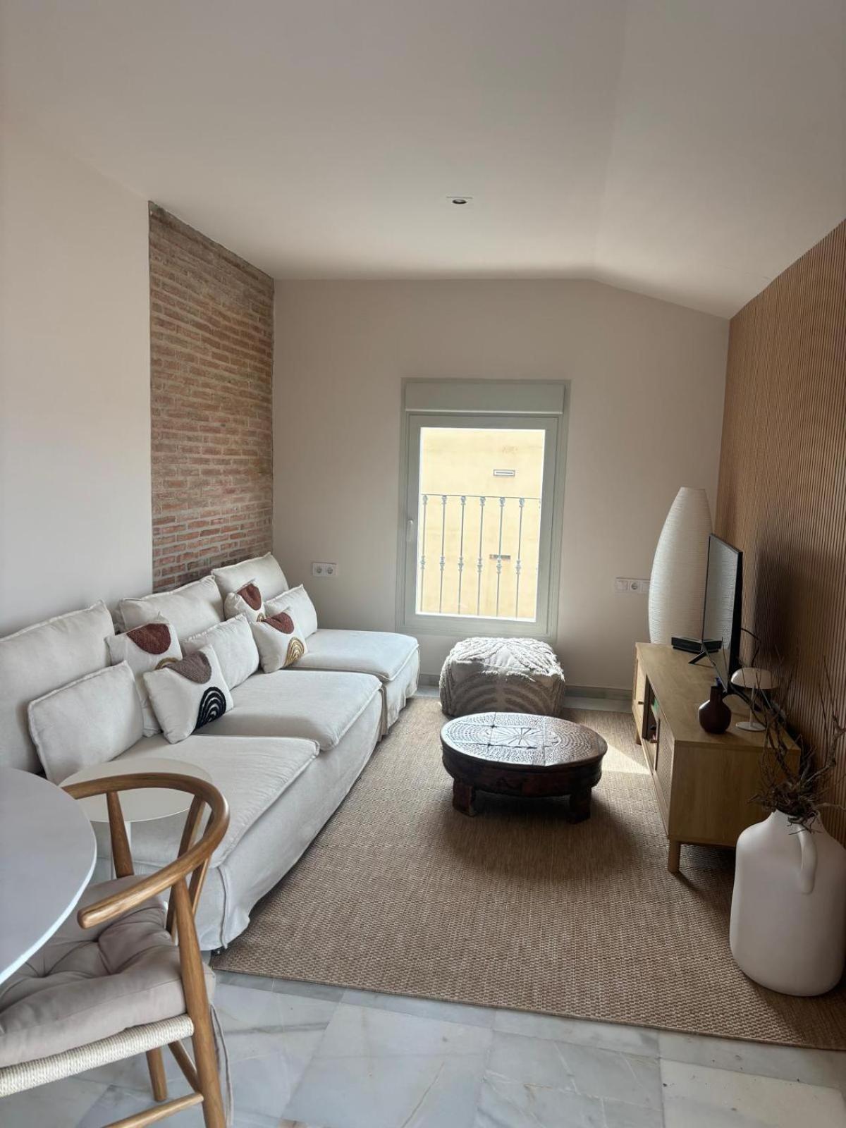 Six Apartments By Caleta Homes Malaga Bagian luar foto