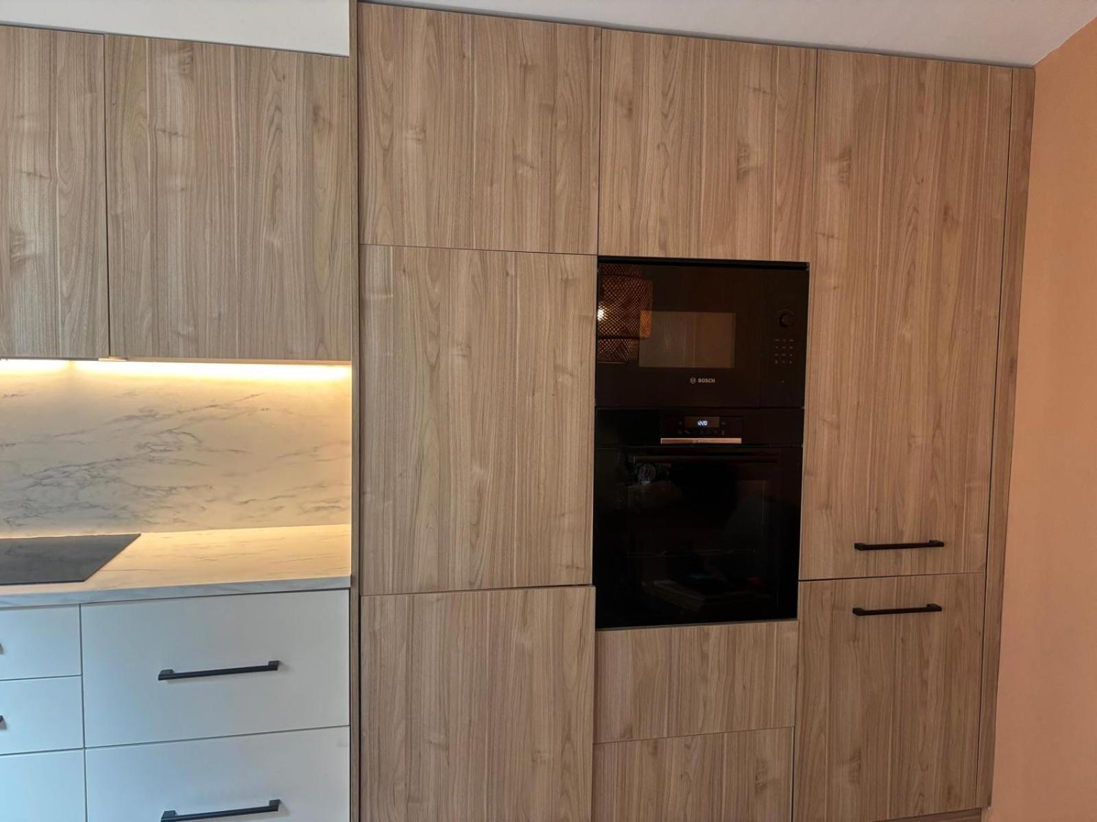 Six Apartments By Caleta Homes Malaga Bagian luar foto