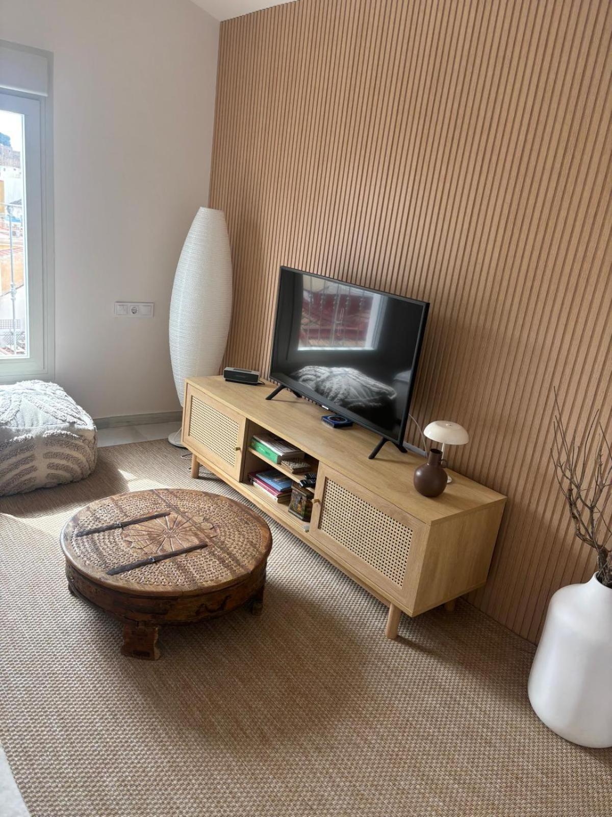 Six Apartments By Caleta Homes Malaga Bagian luar foto